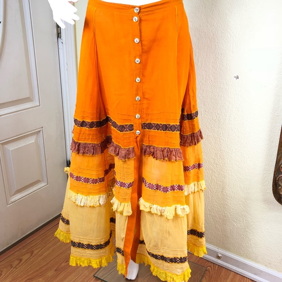 Paul Rupp maxi skirt size medium - Picture 6 of 6